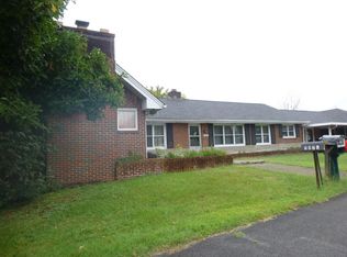 1025 Ward Pl, Kingsport, TN 37660