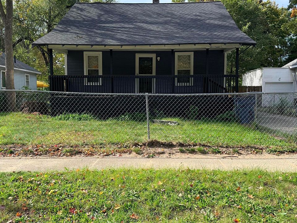 1st image of 2917 9th St