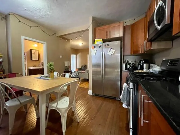68 Glenville Ave #3 — Photo 3