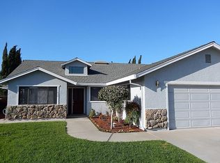 1450 El Camino De Vida, Hollister, CA