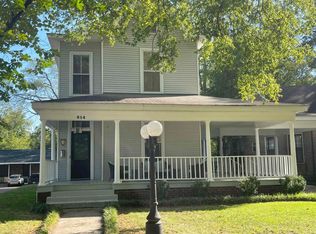 614 N Poplar St, Florence, AL 35630