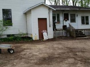 1256 Bidwell Rd, Quincy, MI 49082