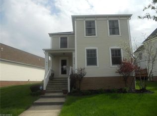 4372 Brooks Rd, Cleveland, OH 44105