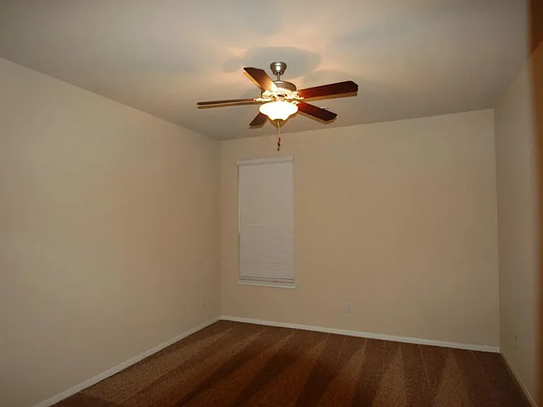 22943 Banff Brook Way — Photo 16