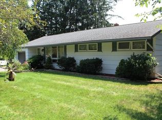 12 Nalron Dr, Ledgewood, NJ 07852