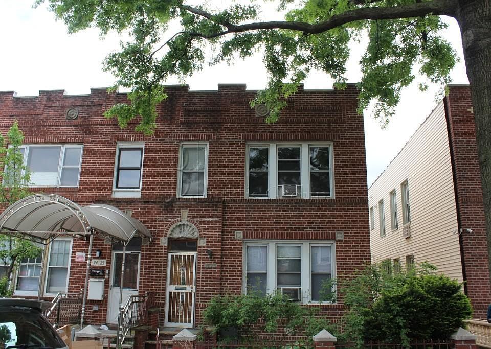 1st image of 2427 26th St