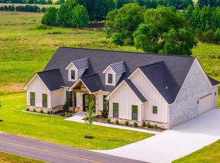 240 Castleberry Rd, Greenbrier, AR 72058