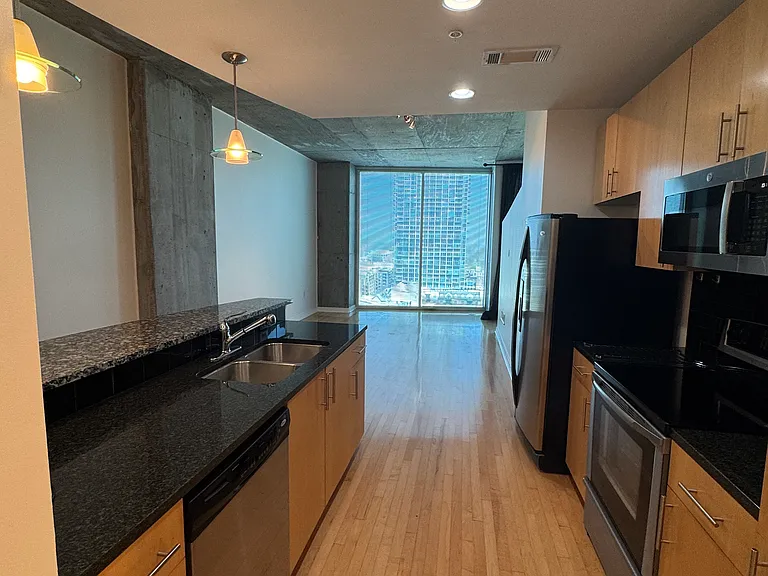 210 N Church St #1606 — Photo 9
