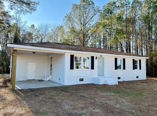 5484 Gaskins Rd, Grimesland, NC 27837