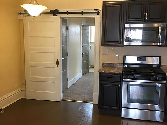 3rd image of 253 N Logan St APT 3