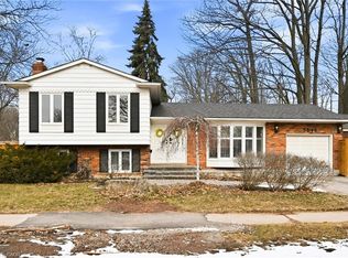 5245 Bromley Rd, Burlington, ON L7L3G1