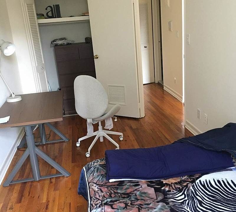 1st image of 104 W 74th St APT 4R
