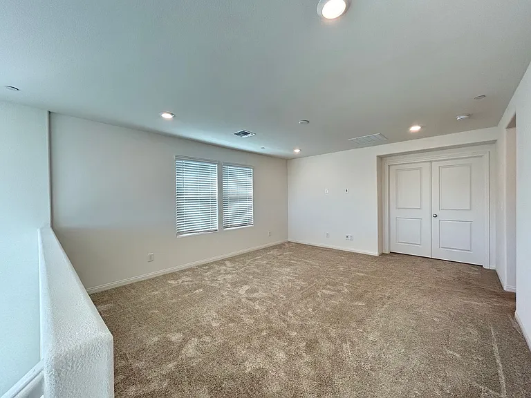 2677 Gallarate Dr — Photo 13