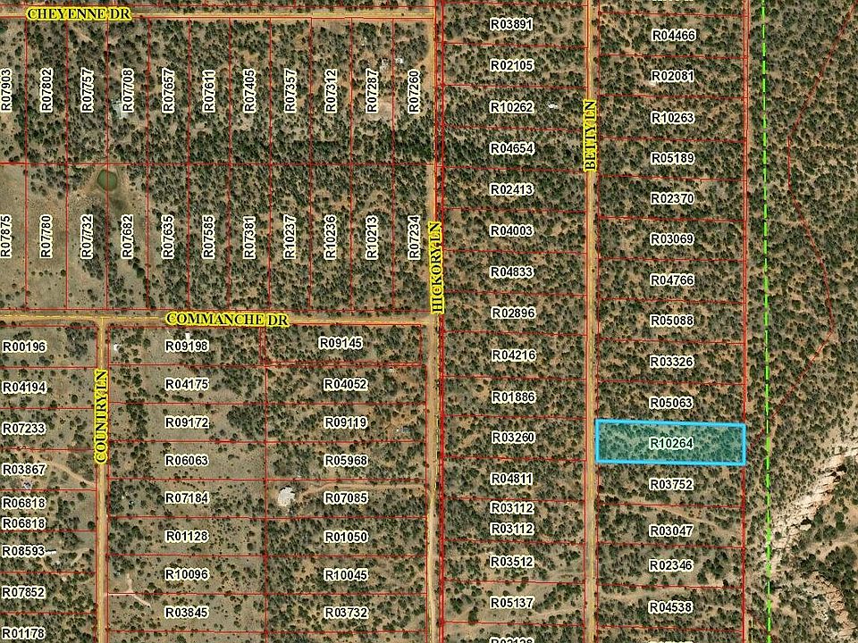 2nd image of 618 Betty Ln