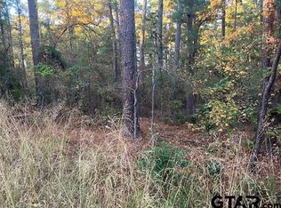 1657 Pineview Ln, Lindale, TX 75771