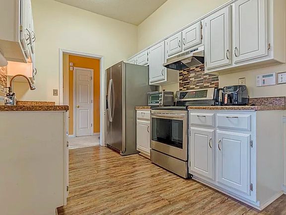 3rd image of 5388 Bradley Ridge Cv