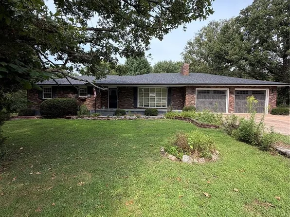 30197 Orange Blossom Ln, Lebanon, MO 65536