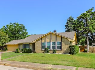 1327 Big Stone Gap Rd, Duncanville, TX