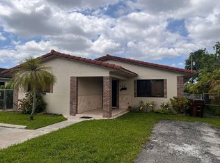 430 SE 5th St, Hialeah, FL 33010