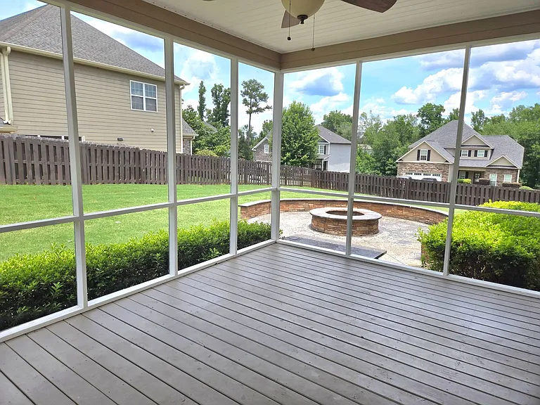 643 Burgamy Pass — Photo 34