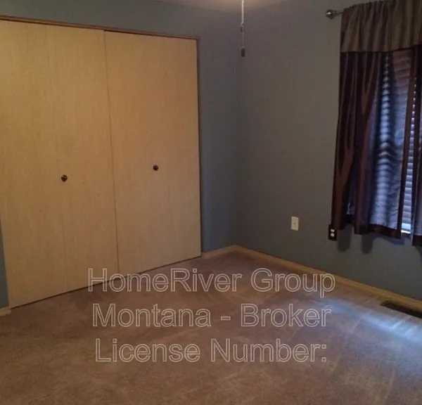 516 Connor Ct — Photo 10