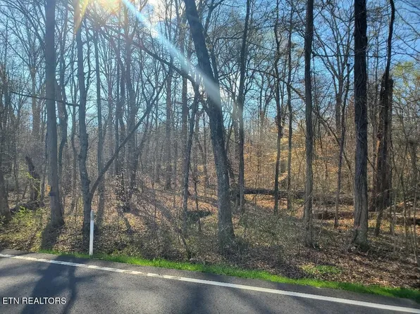 8 State Highway 304, Decatur, TN 37322