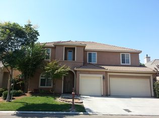 4455 N Emerald Peak Dr, Clovis, CA