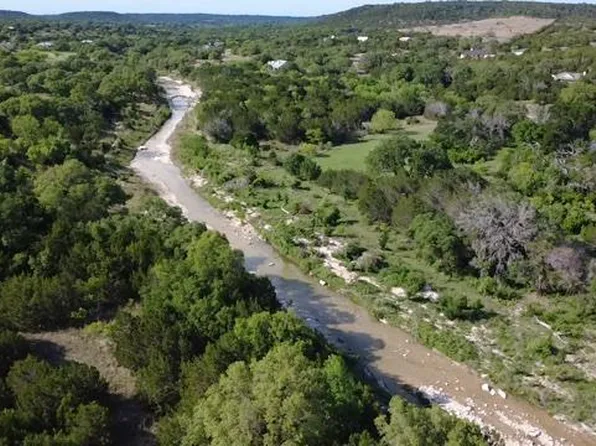 121 Westcreek Dr, Bertram, TX 78605