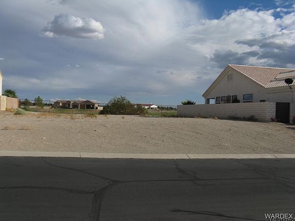 2nd image of 6220 S Vista Laguna Dr