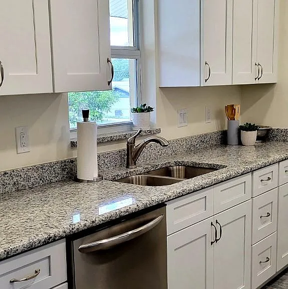 102 E Pleasant St #204 — Photo 4