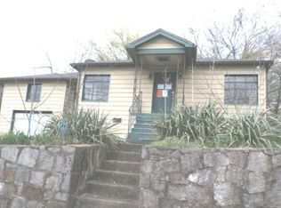 907 Lafayette Rd, Rossville, GA 30741