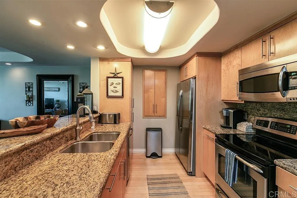 1 bed, 756 sqft, $5,000 — Photo 4