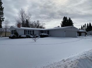 201 Mission Sault Est, Sault Sainte Marie, MI 49783