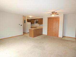 2604 4th Ave NE APT 10, Rochester, MN 55906