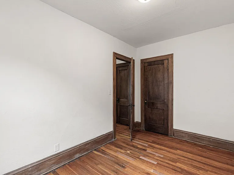 3121 Girard Ave S — Photo 20