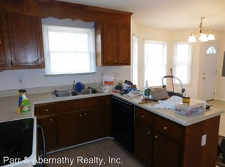 2903 Virginia St, Hopewell, VA 23860