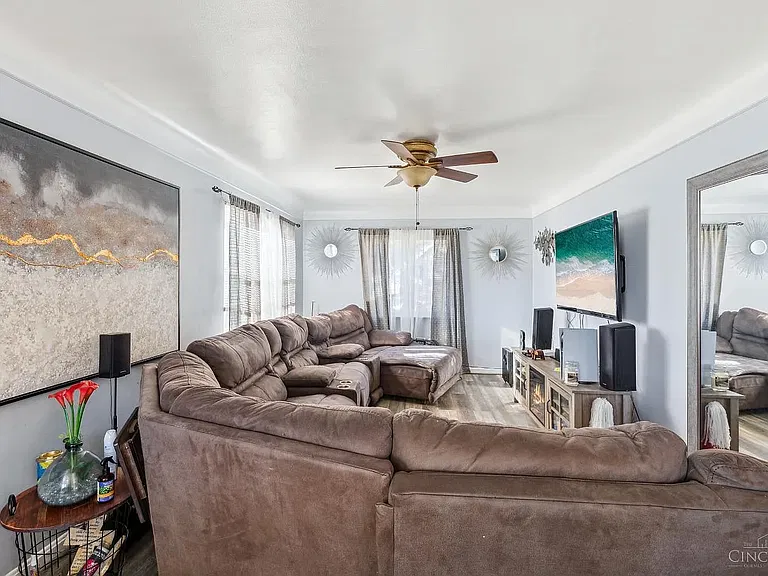2736 Lafeuille Ave #2 — Photo 7