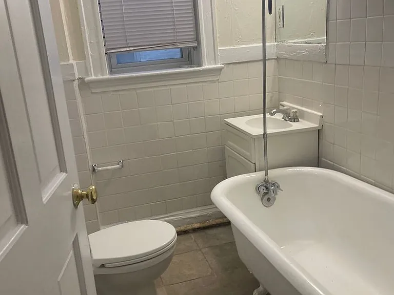 437 Cambridge St #7A — Photo 10