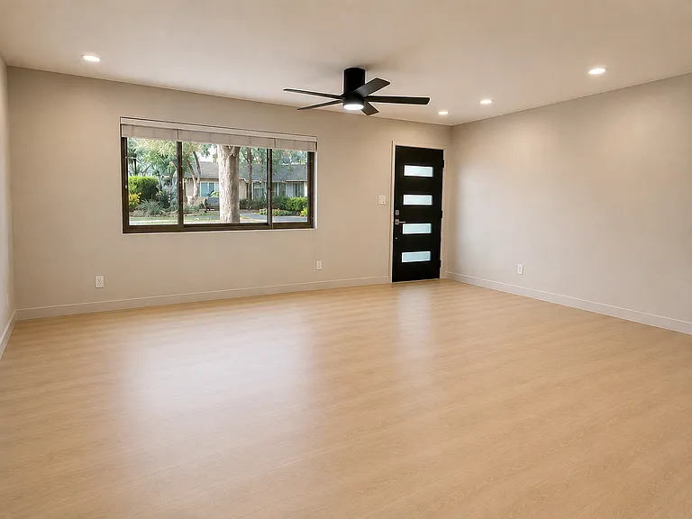 8611 E Vista Dr — Photo 4