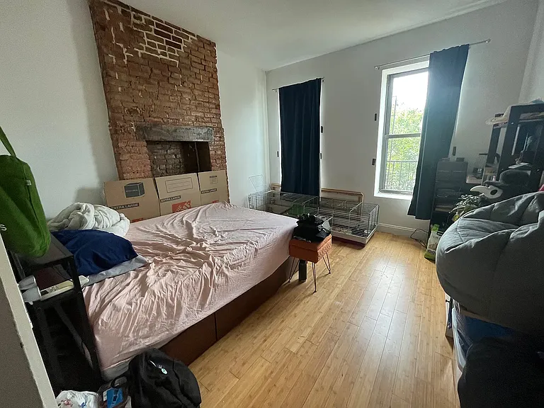 196 Macdougal St #3-R — Photo 6
