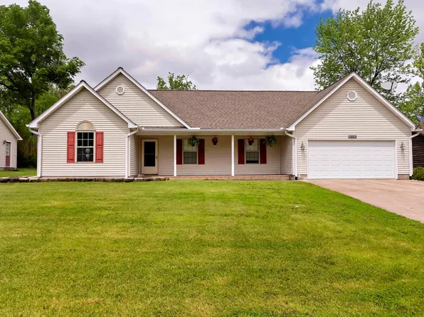 1404 Bryan Dr, Marion, IL 62959