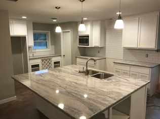 420 N Oak St, Muenster, TX 76252