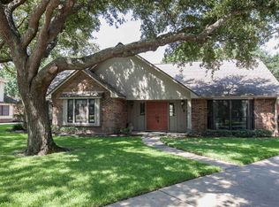 923 Eva Dr, Katy, TX 77493
