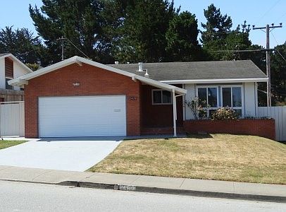 1st image of 2410 Shannon Dr