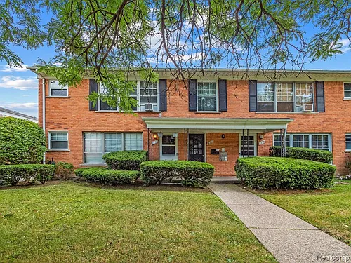 3232 Shenandoah Dr #6 Photo 1