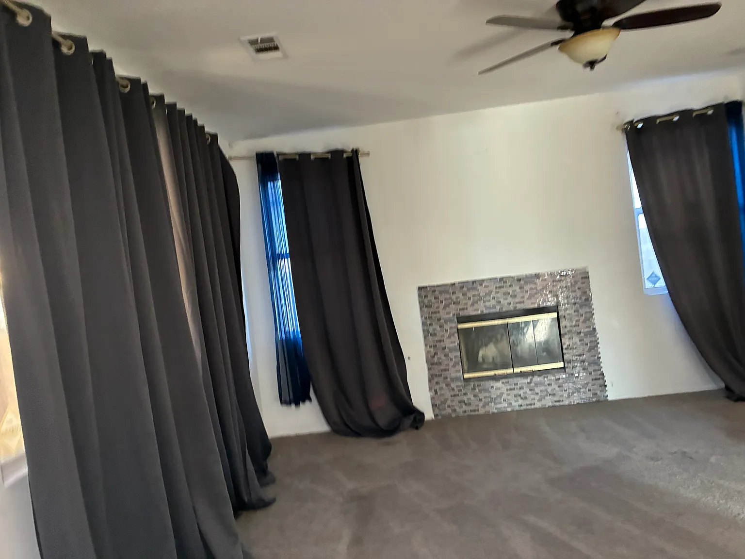 E Avenue K14, Lancaster — Photo 1