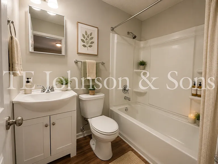 651 Summit St #X — Photo 16