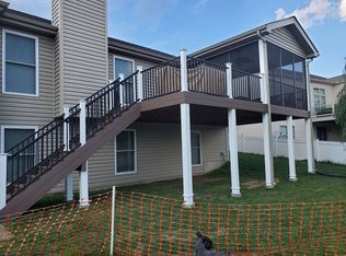 330 Fallon Pkwy, Saint Peters, MO 63376
