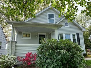 266 Monroe Ave, Wyckoff, NJ 07481