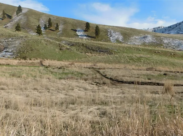 8019 Nahahum Canyon Road, Cashmere, WA 98815